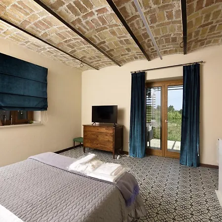 La Cascina Di Chiara 4* San Martino sulla Marruccina